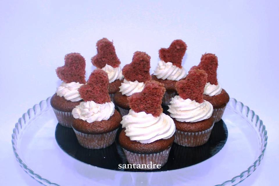 Cupcakes red velvet coração