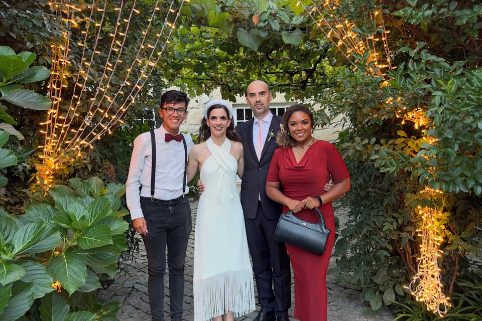 Trio - Voz, guitarra e bateria