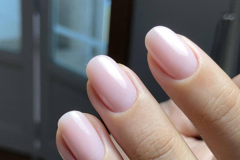 Verniz Gel c/ Manicura Combina