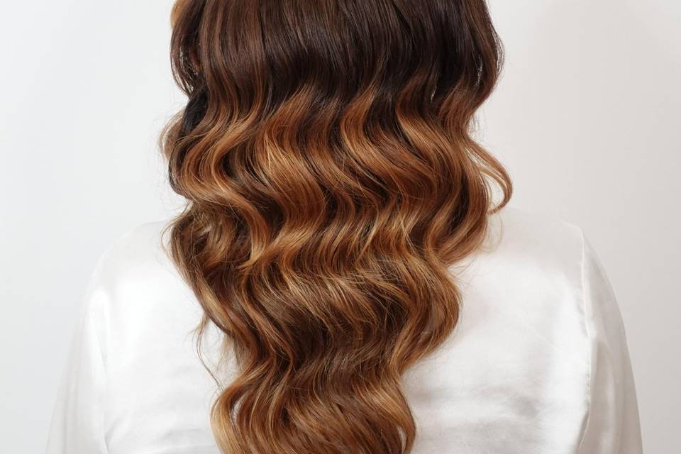 Hollywood Waves