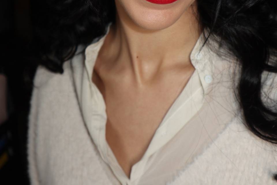 Adriana Meira Makeup