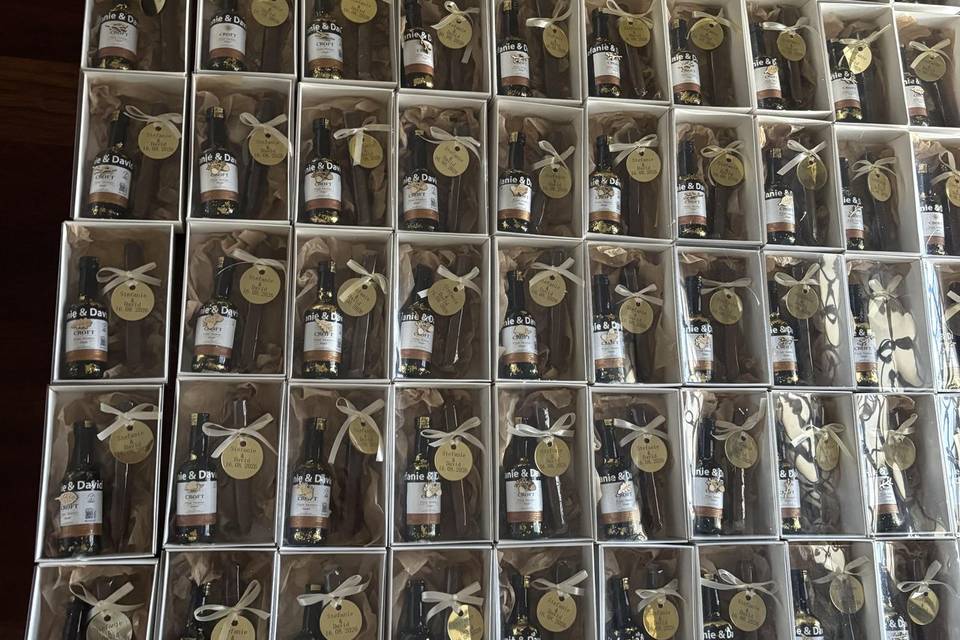 Mini com folha ouro