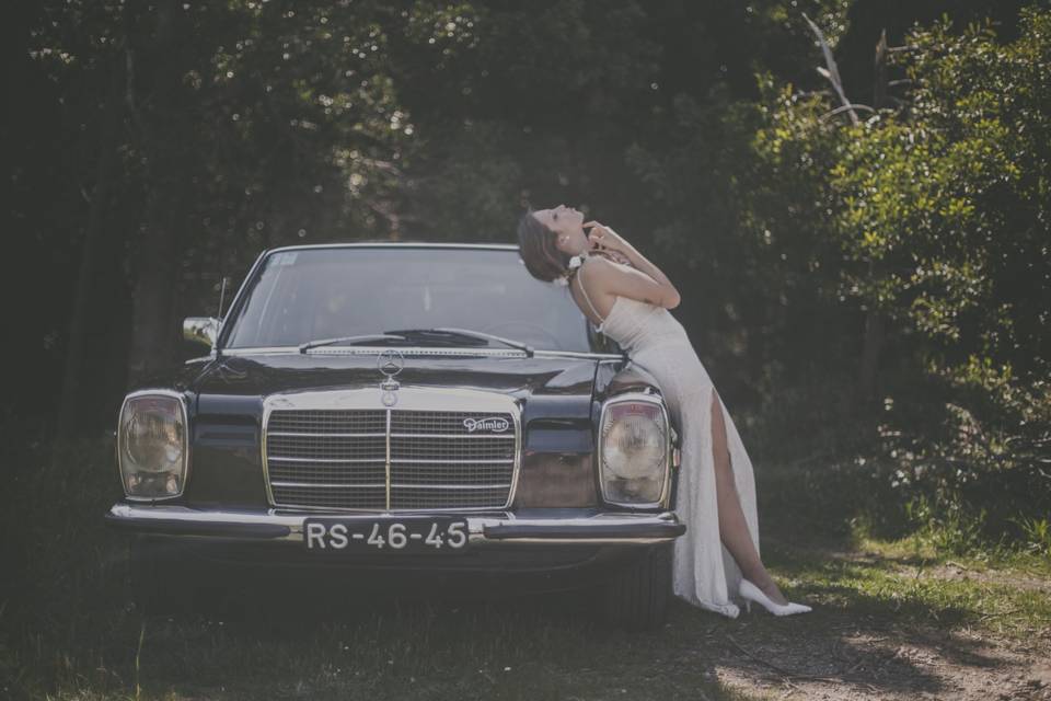 Mercedes europeu com noiva
