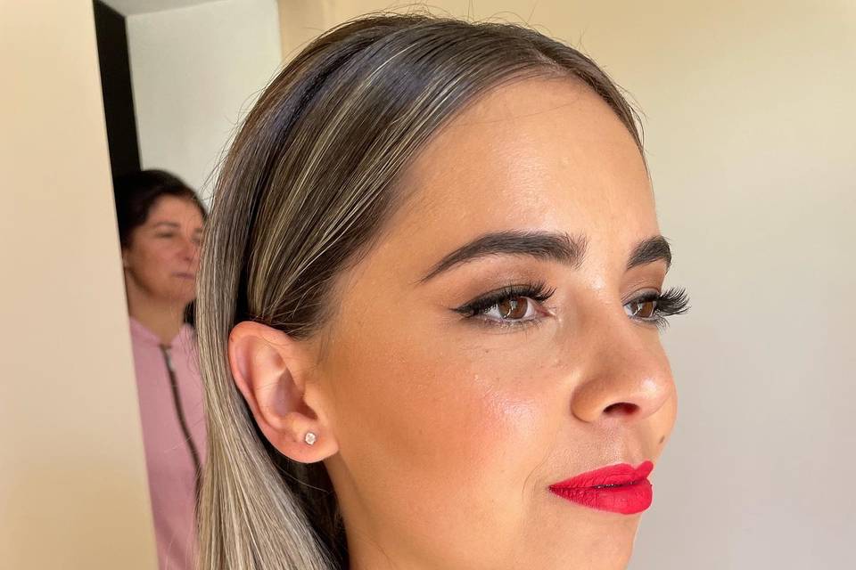 Marta Silva Makeup