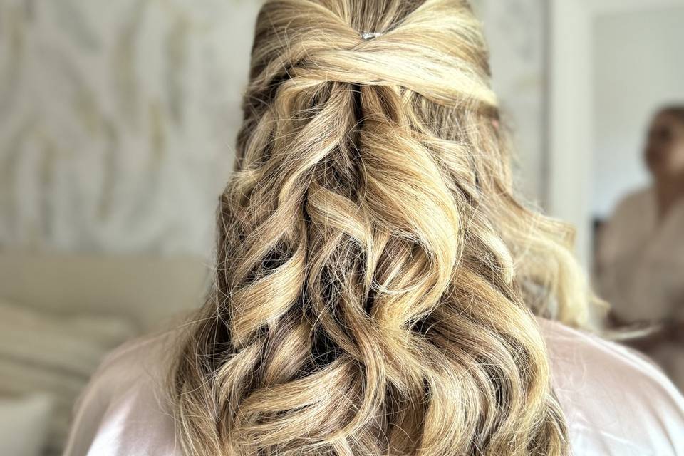 Hairstyle