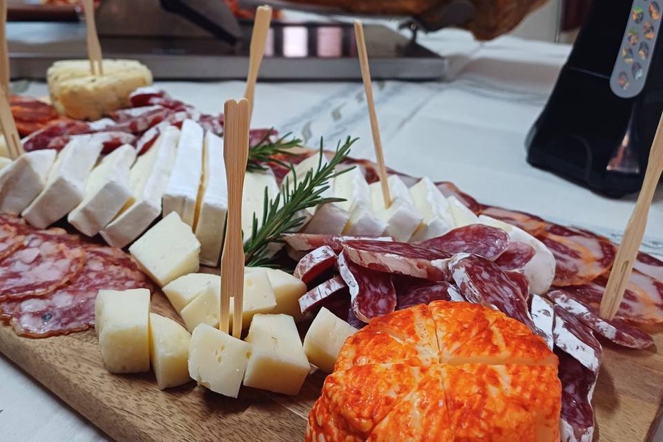 Tàbua de charcutariaa