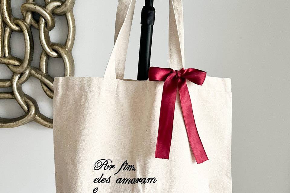 Tote Bag Bordada - Lembrança