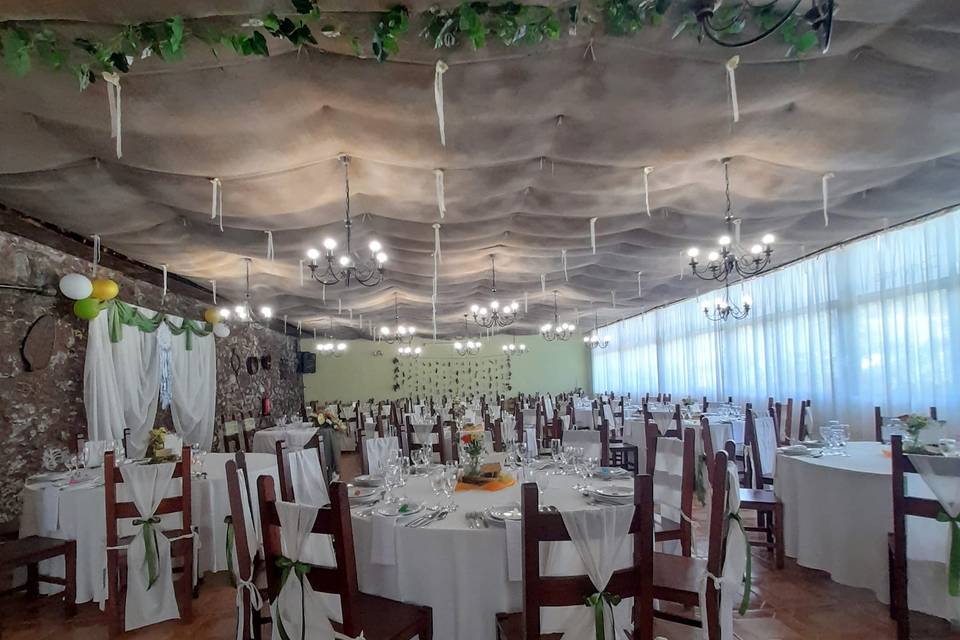 Sala de festas 200 pessoas