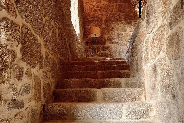 Escadas de acesso ao salão