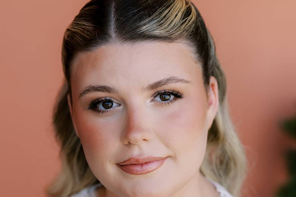 Mariana Silva Makeup Artist