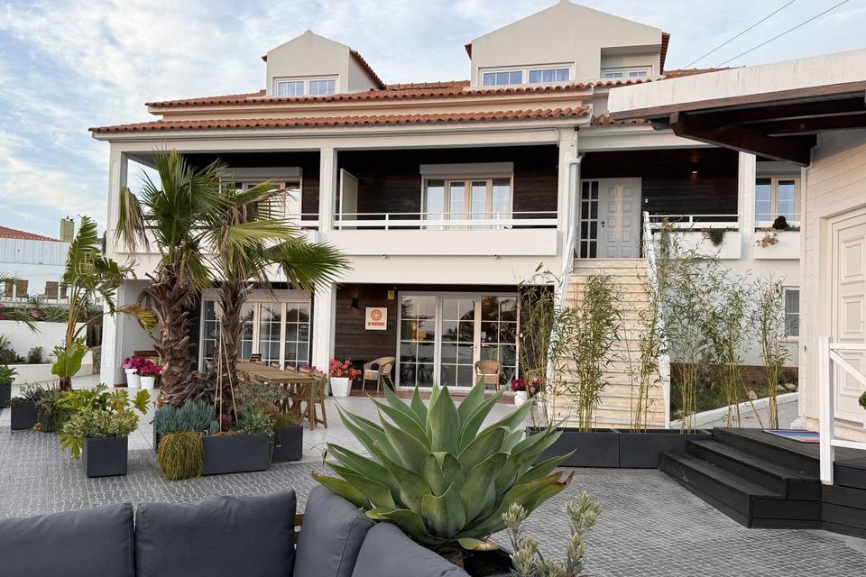 O House