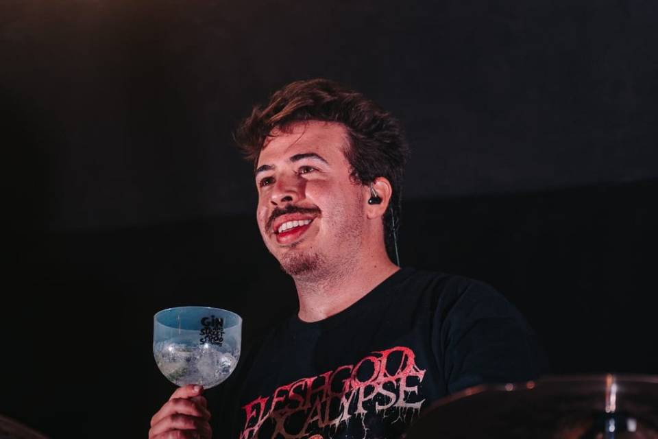 Tozé