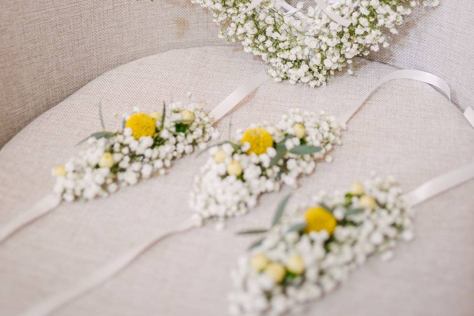 Porta-alianças e pulseiras