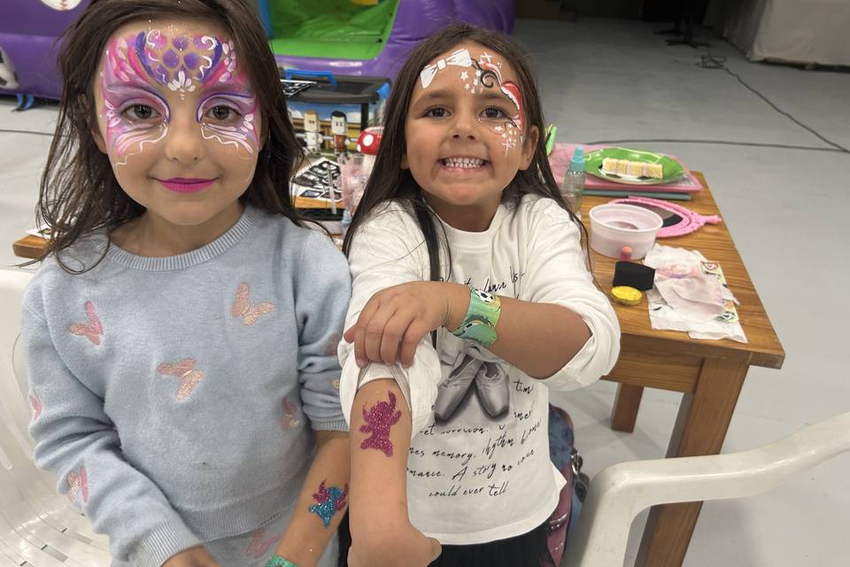 Pinturas faciais e tatuagens