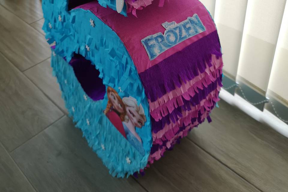 Pinhata Frozen (personalizada)