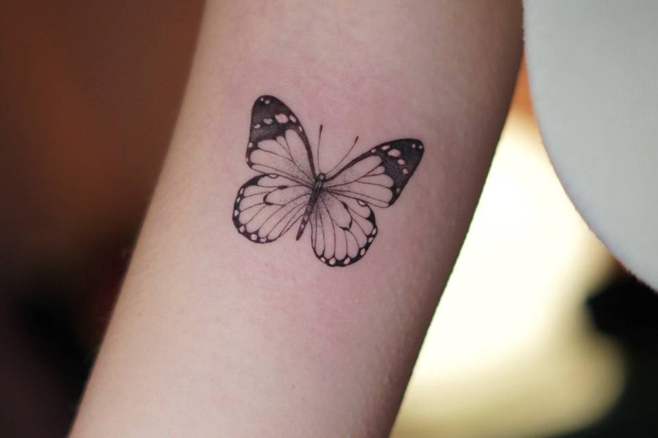 Tatuagem em microrealismo