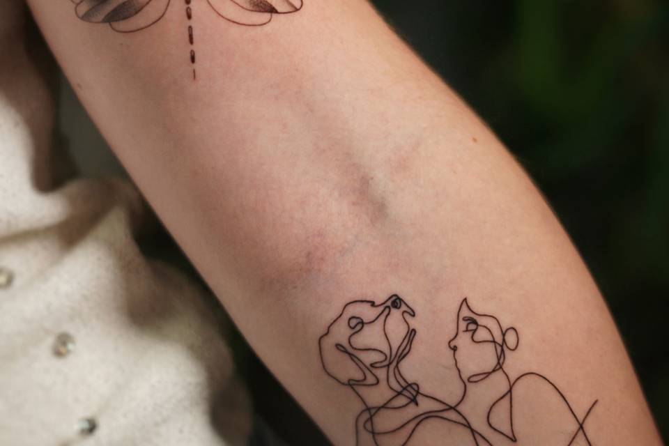 Tatuagem em microrealismo