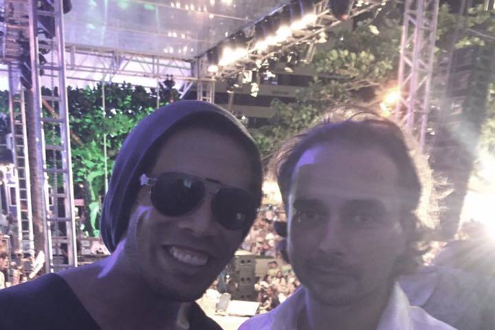 Com ronaldinho gaucho