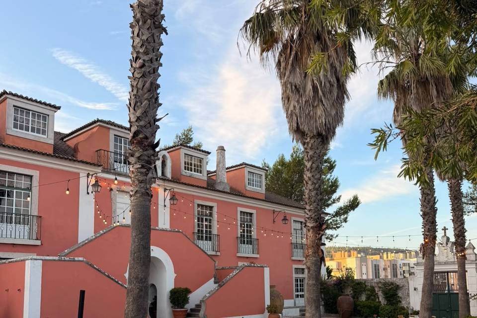 Palácio Exterior