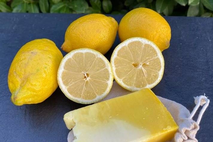 Sabonete artesanal de limão