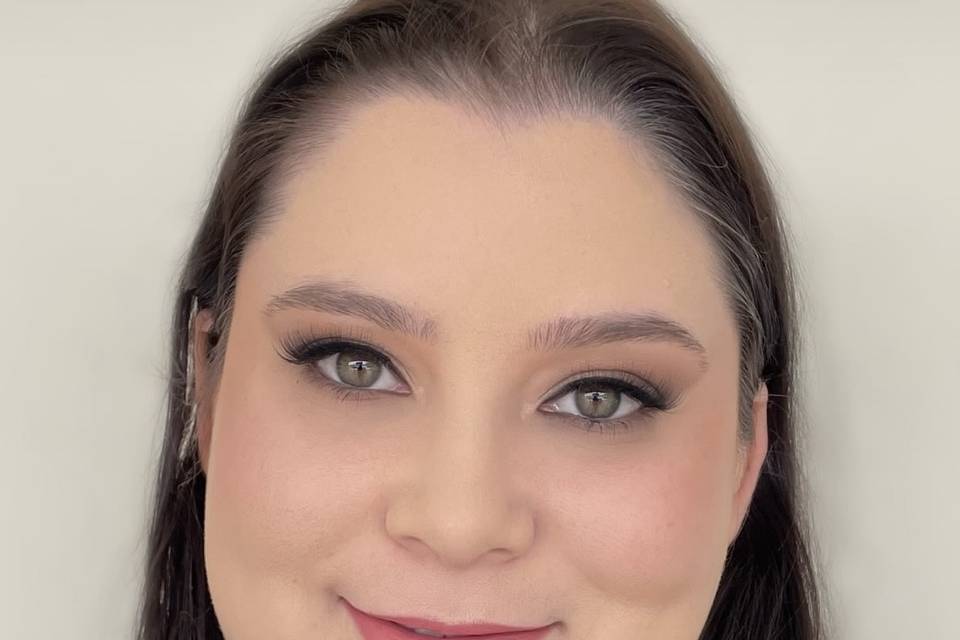 Maquiagem para levantar olhar