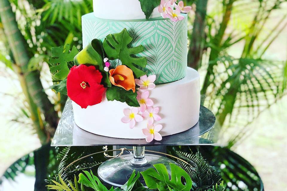 Tropical wedding cake