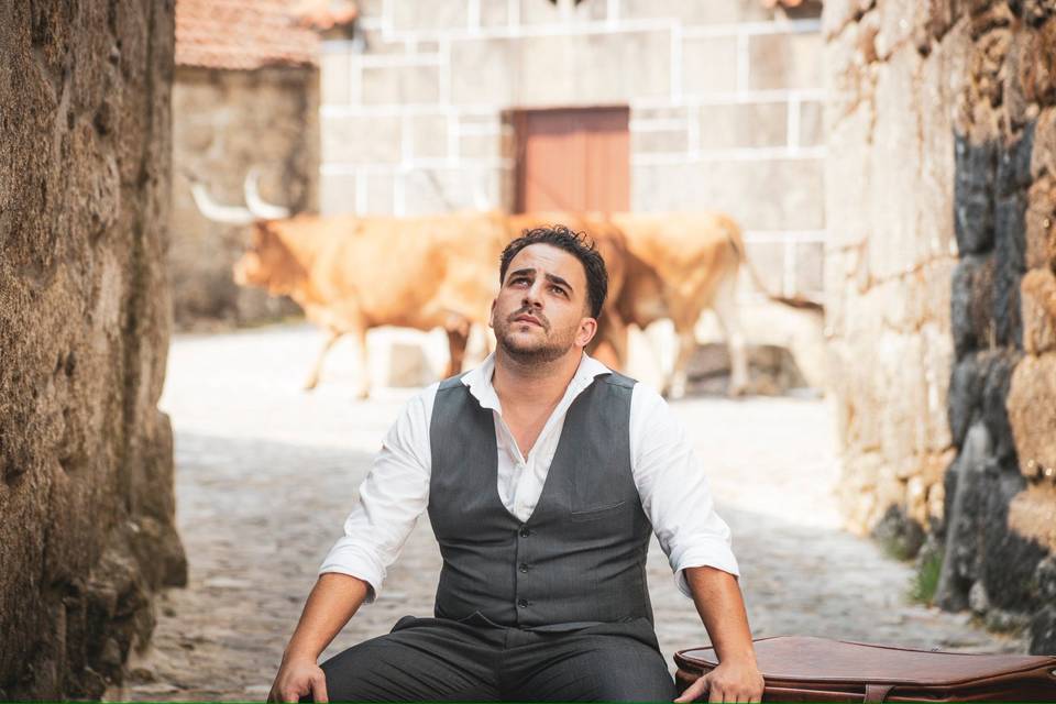 Júlio Dinis, Vocalista