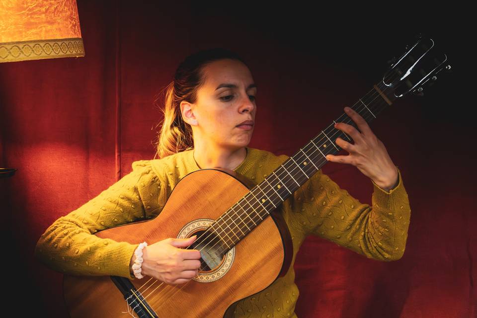 Guitarrista Sara Jesus