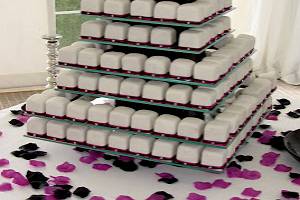 Casamento com mini bolos