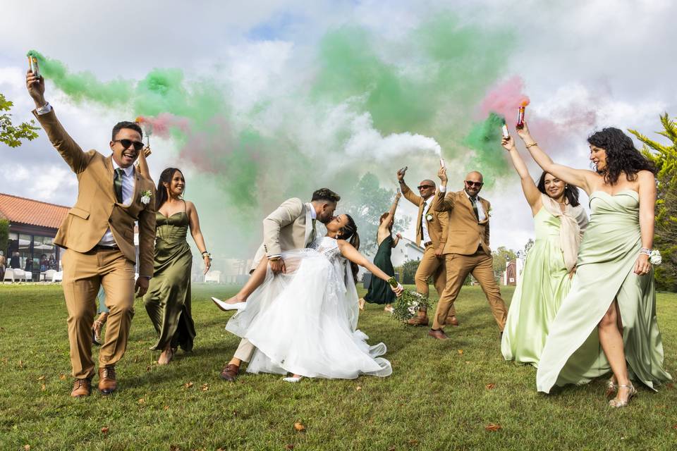 Sessão Noivos com Padrinhos