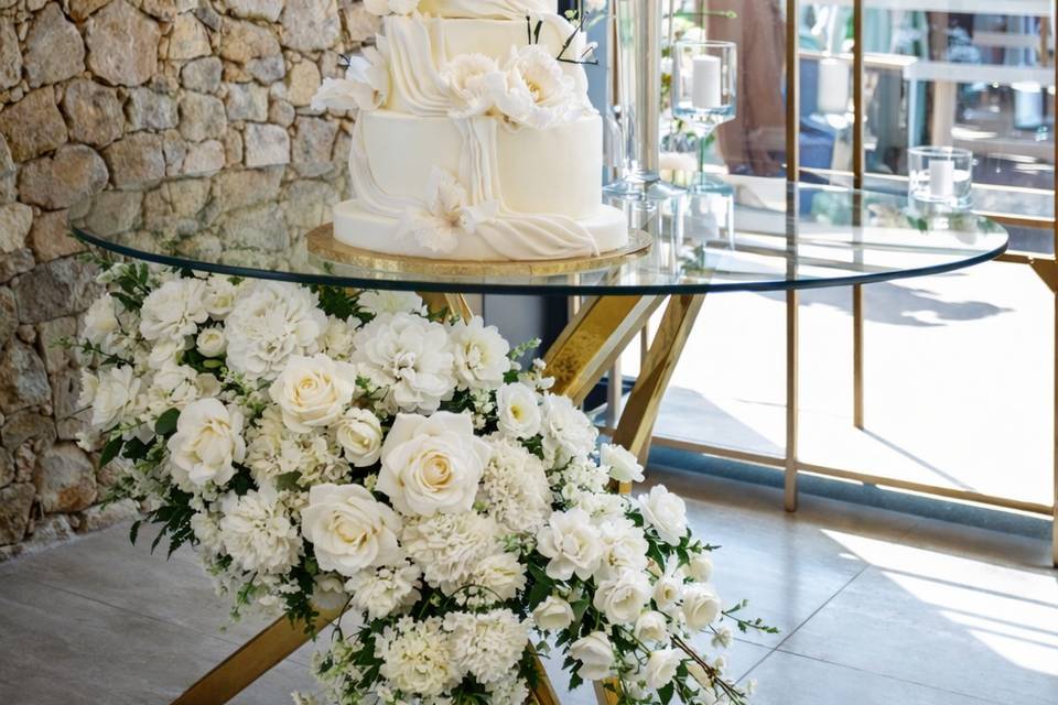 Cake table