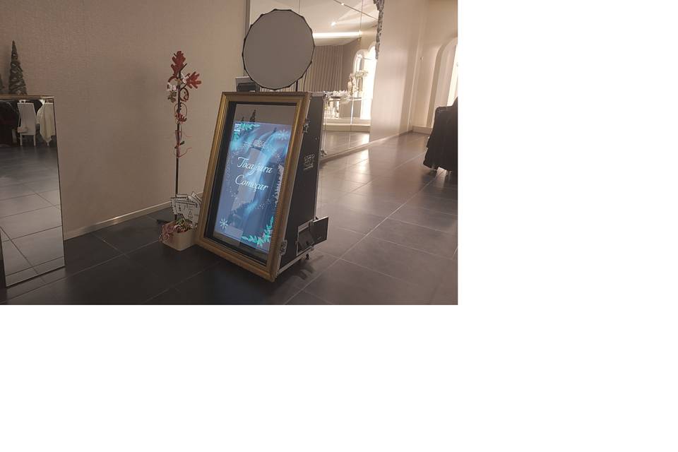 Mirrorbooth