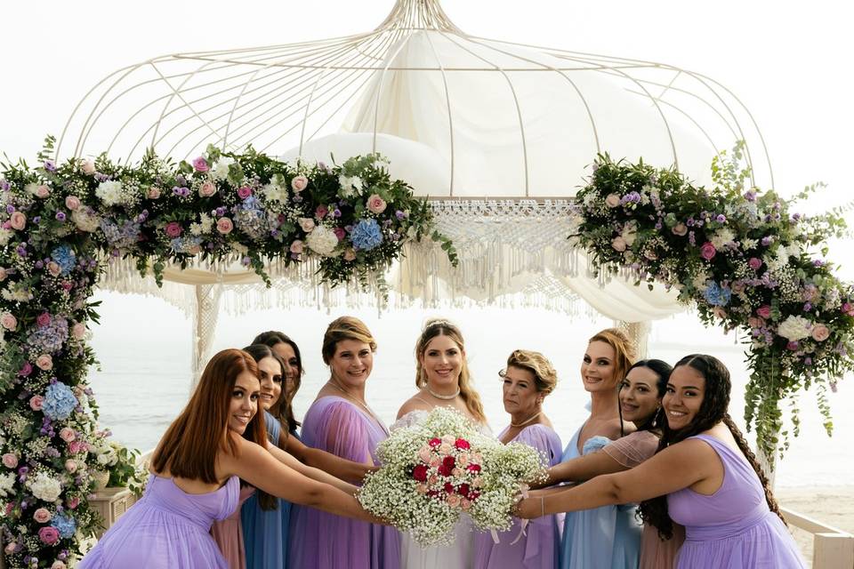 Noiva  e suas acompanhantes