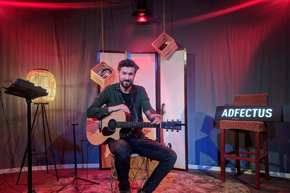 ACÚSTICO -MÚSICA AO VIVO