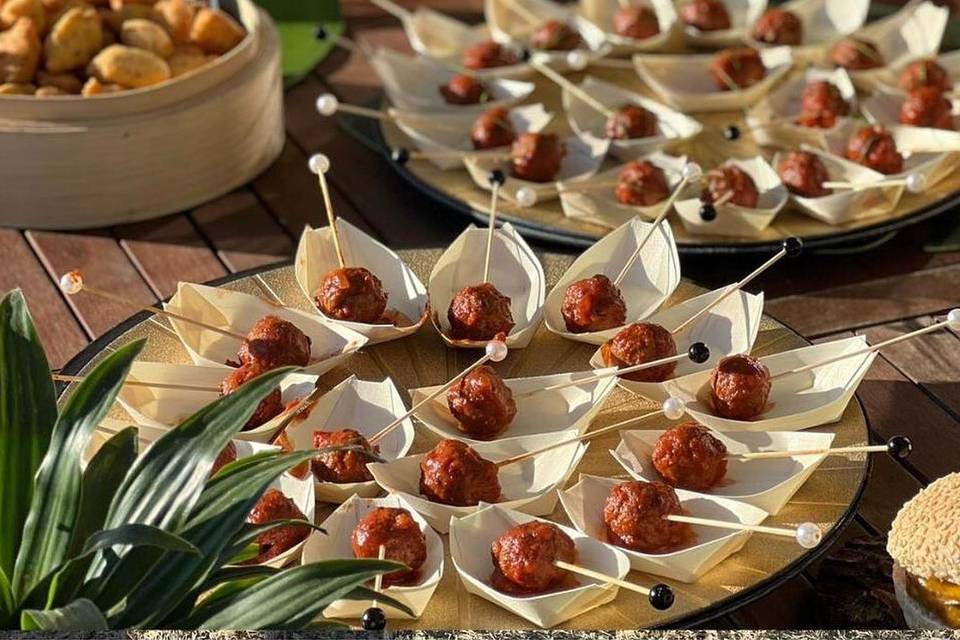 Canapés variados