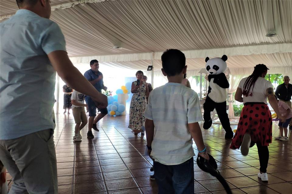 Dançar com o Panda