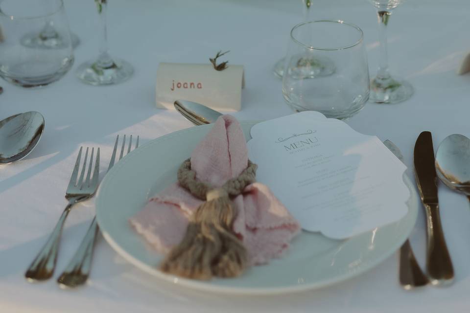 Menu Green Tie