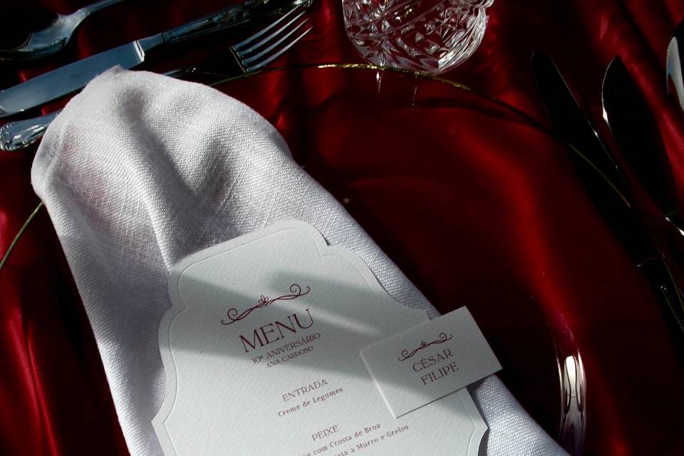 Menu Red Tie