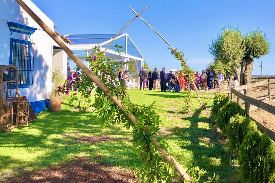 Casamento Boho com tenda