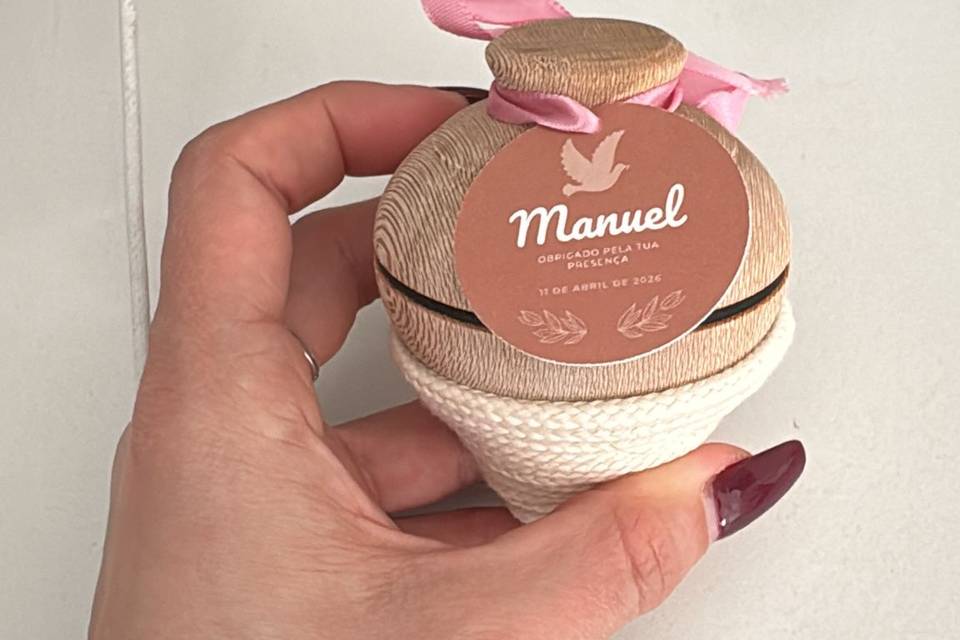 Pião c/ etiqueta personalizada