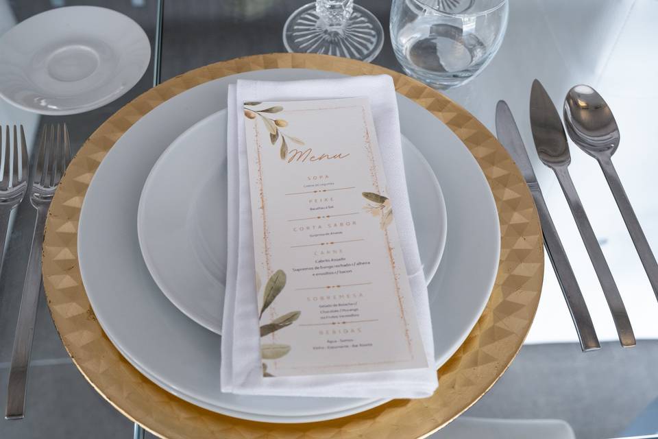 Detalhe elegante da mesa