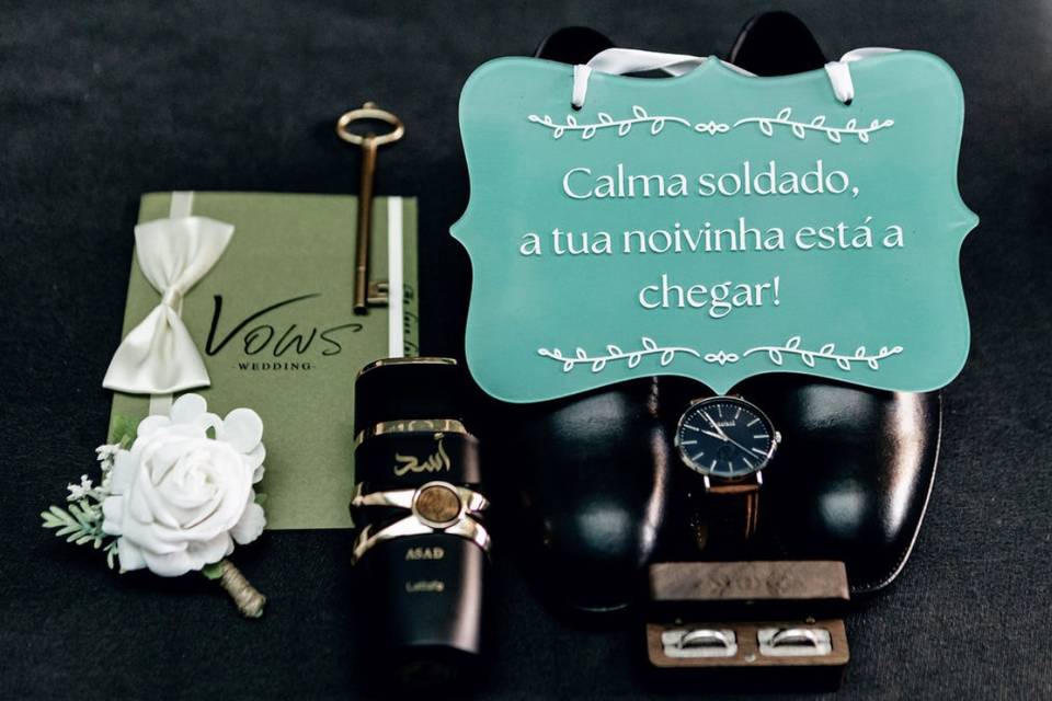 Placa menino das alianças
