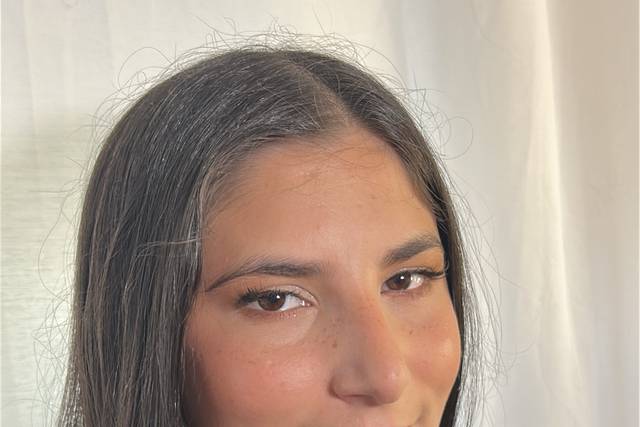 Maquilhagem por Matilde Canhão