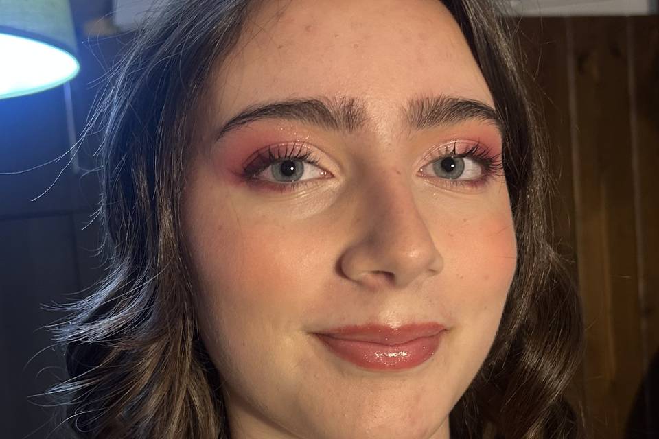 Maquilhagem por Matilde Canhão