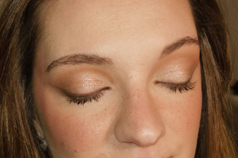 Maquilhagem por Matilde Canhão