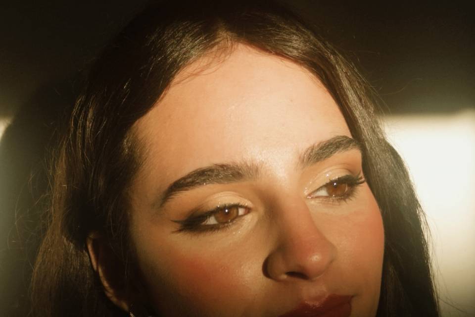 Maquilhagem por Matilde Canhão