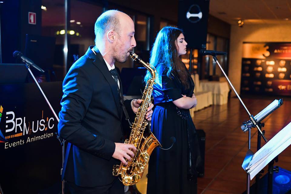 Música acústica nos pratos