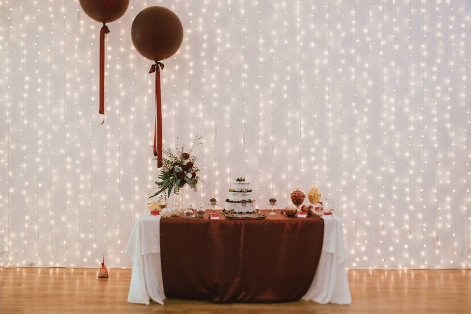 Sweet table