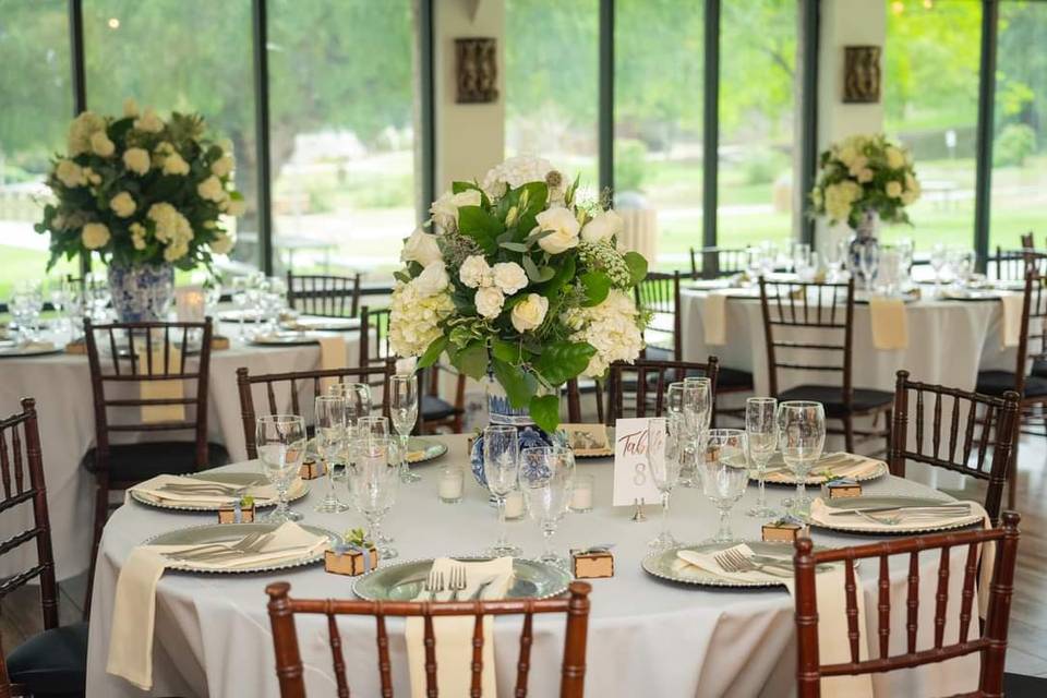 Wedding table decor