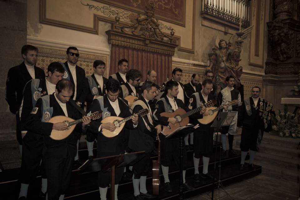 Azeituna - Tuna de Ciências da Universidade do Minho